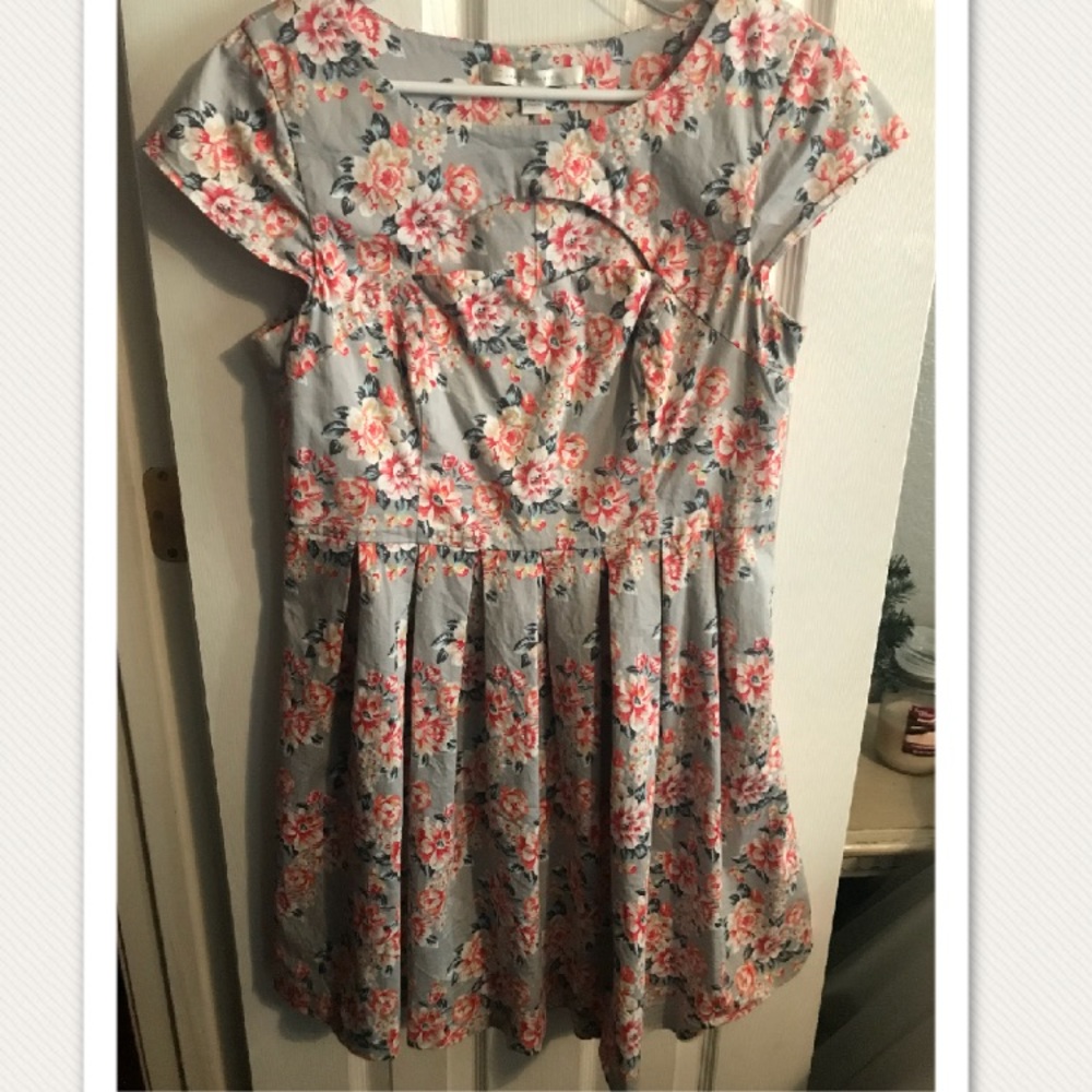 Floral dress